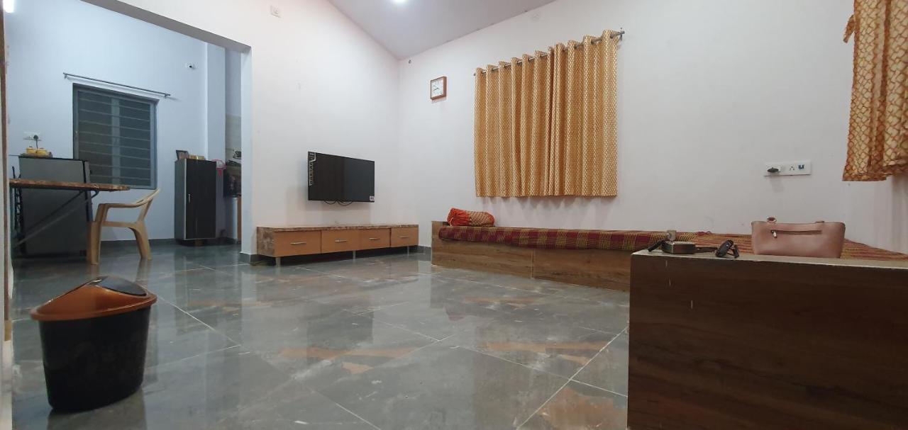 Krishna Farm & Forest Villa Bhuj Exterior photo