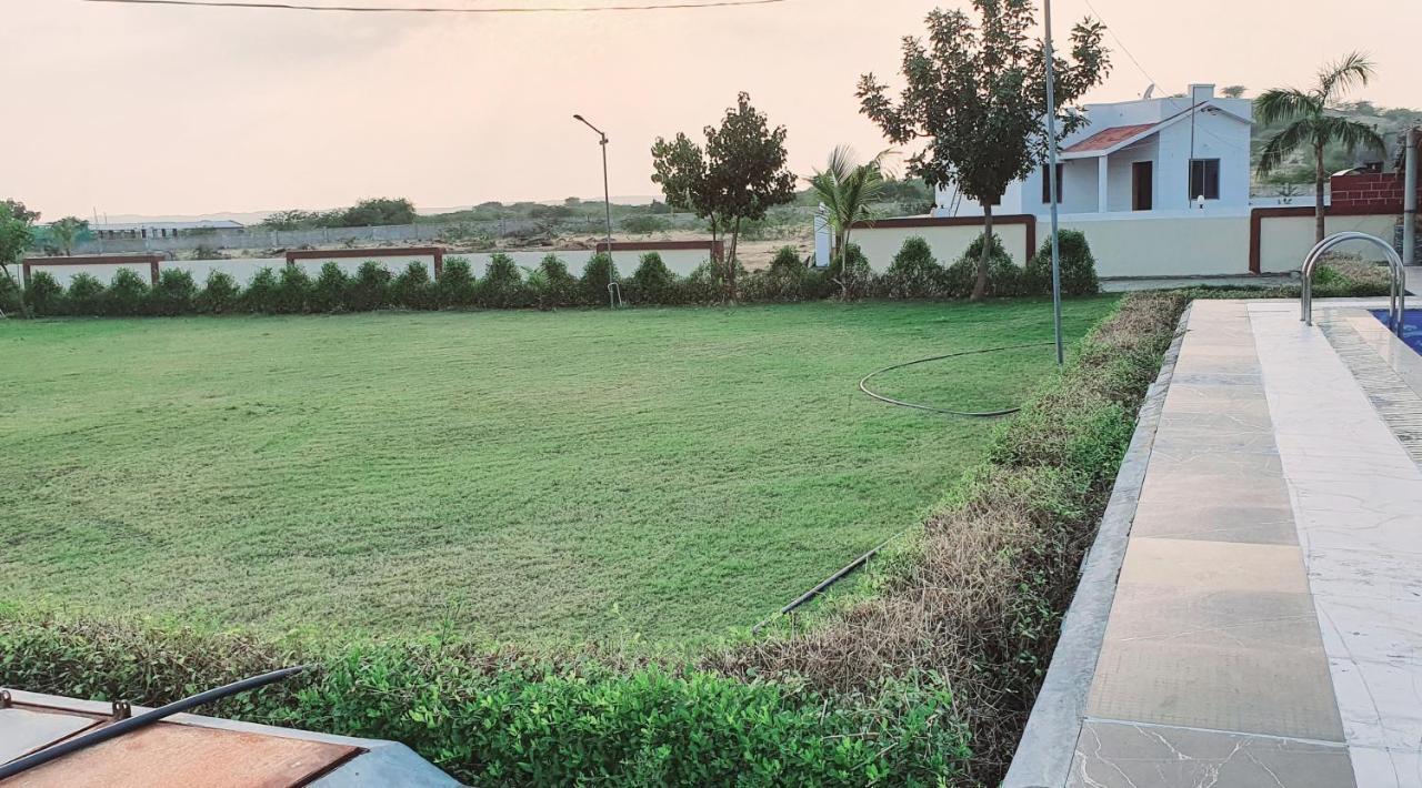 Krishna Farm & Forest Villa Bhuj Exterior photo